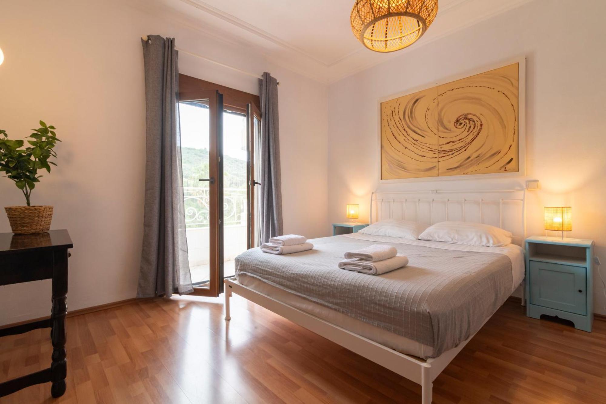 Golden Sun Aparthotel Parga Eksteriør bilde